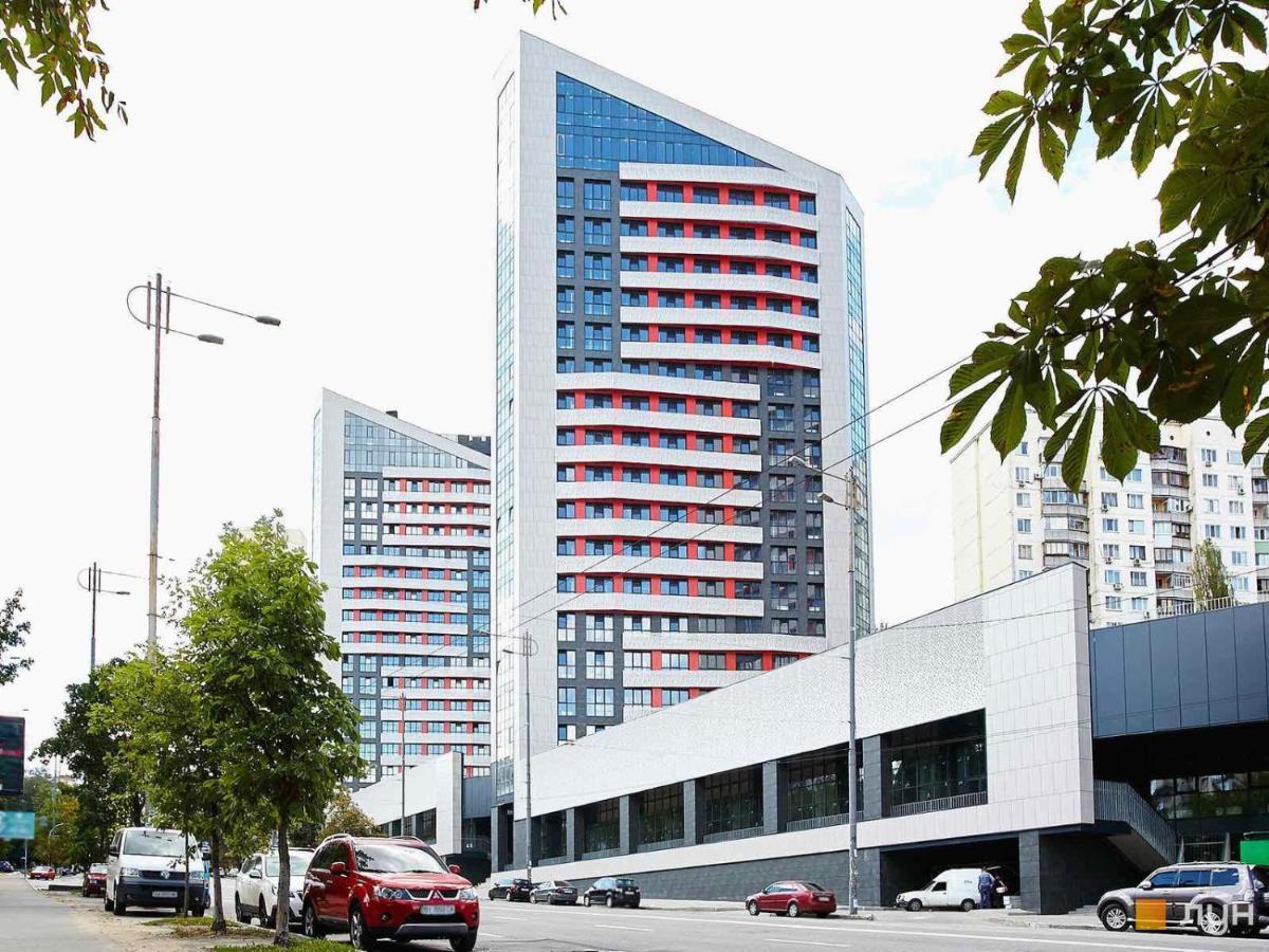 Modern New Cozy Apartment Kvartet Railway Station Kiev Bagian luar foto