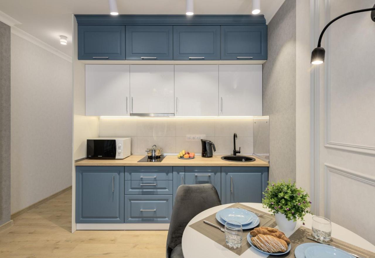 Modern New Cozy Apartment Kvartet Railway Station Kiev Bagian luar foto