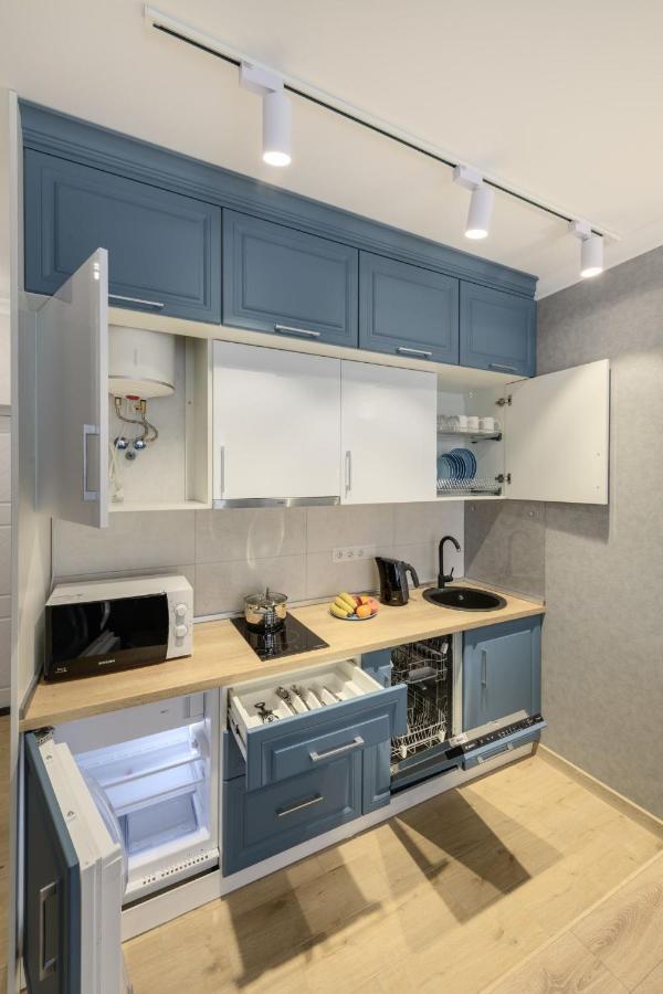 Modern New Cozy Apartment Kvartet Railway Station Kiev Bagian luar foto