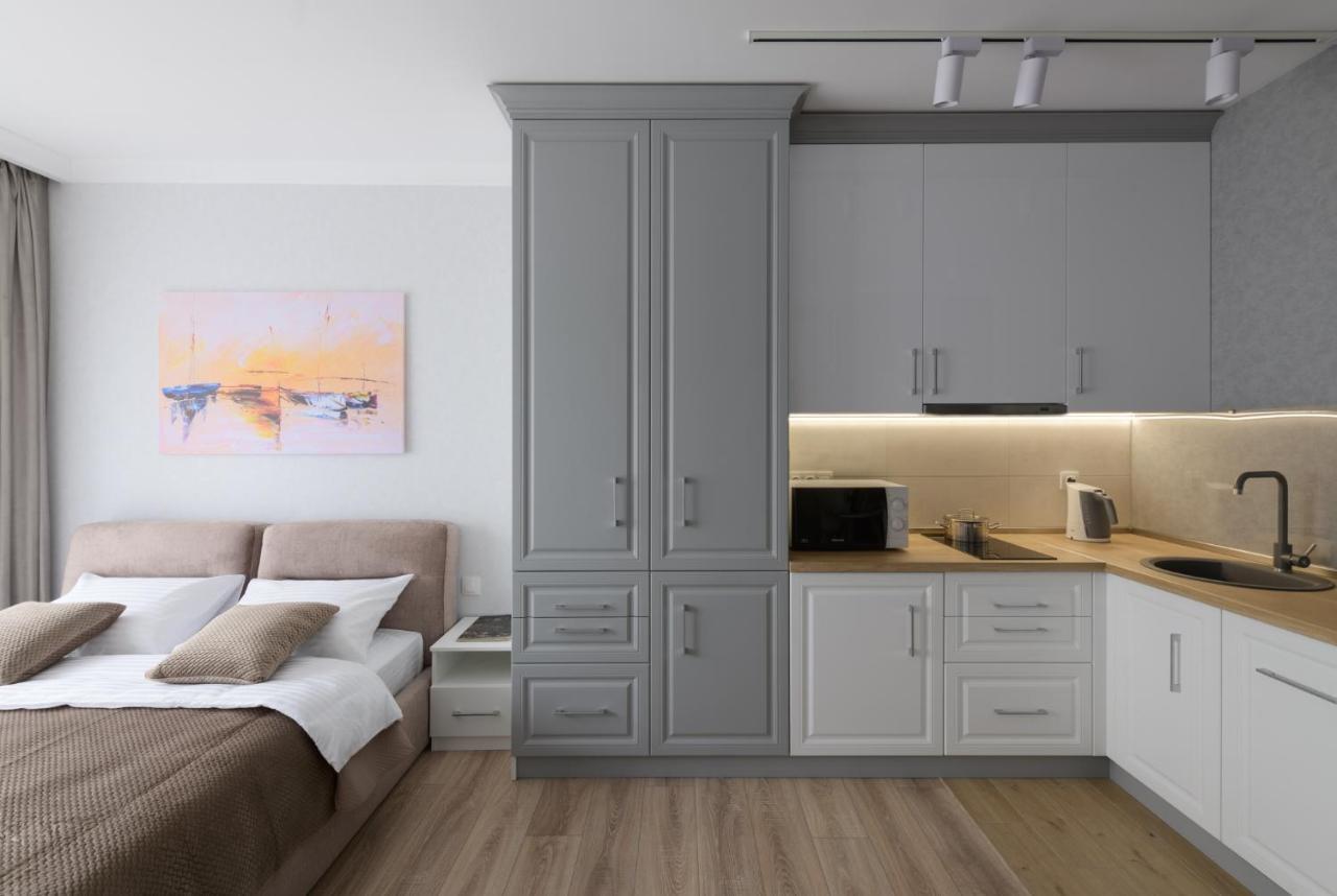 Modern New Cozy Apartment Kvartet Railway Station Kiev Bagian luar foto