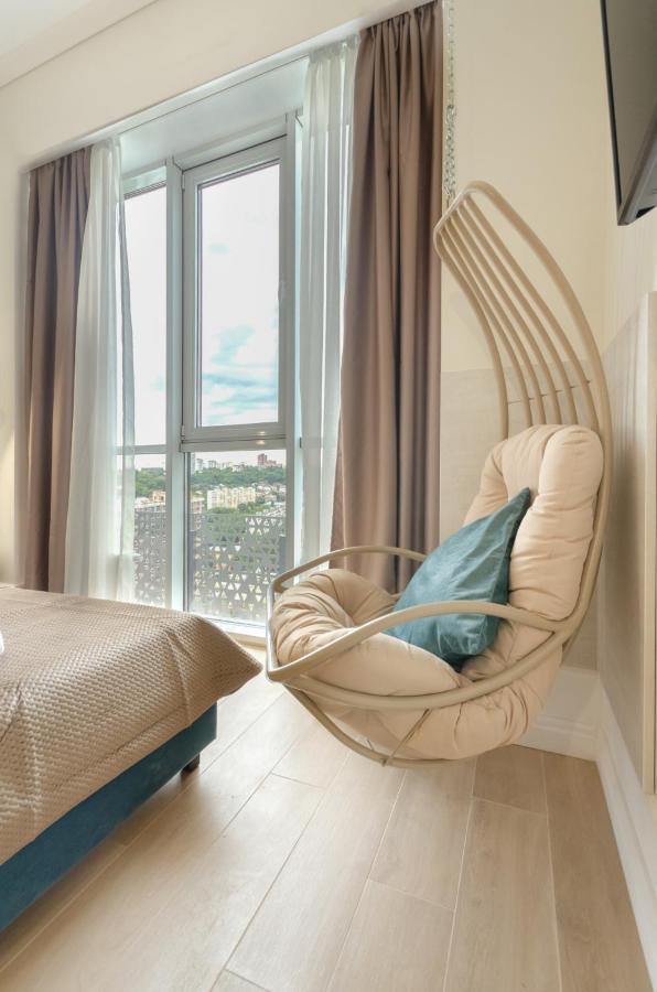 Modern New Cozy Apartment Kvartet Railway Station Kiev Bagian luar foto