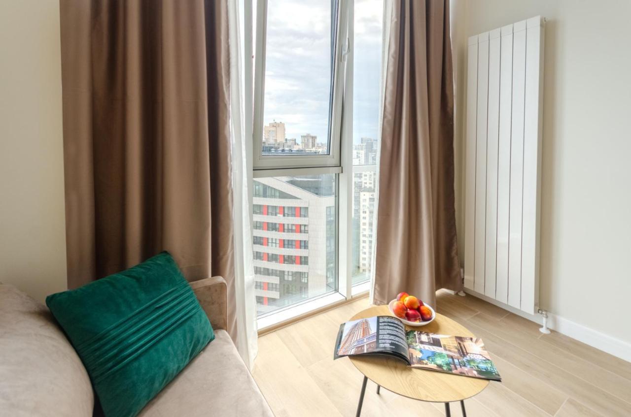 Modern New Cozy Apartment Kvartet Railway Station Kiev Bagian luar foto