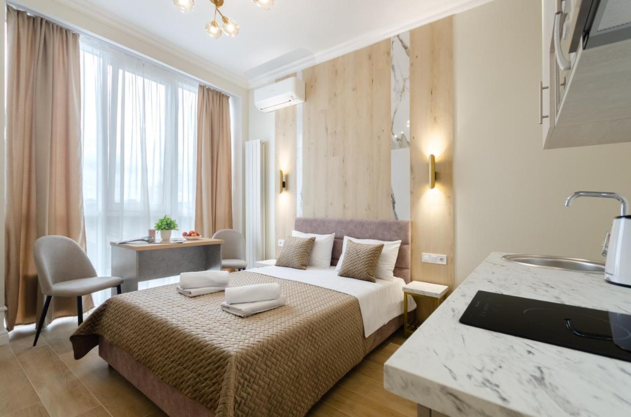 Modern New Cozy Apartment Kvartet Railway Station Kiev Bagian luar foto