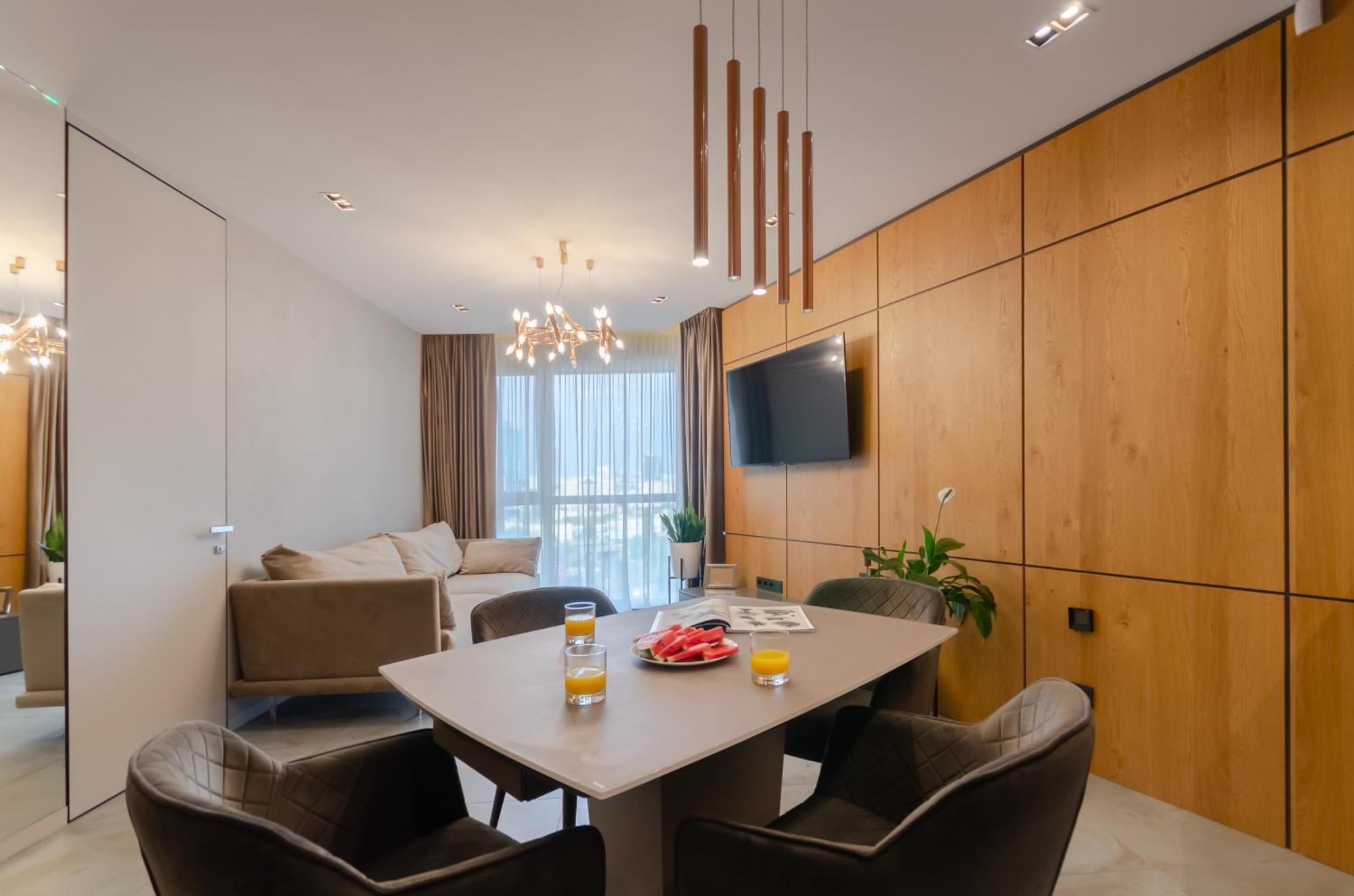 Modern New Cozy Apartment Kvartet Railway Station Kiev Bagian luar foto